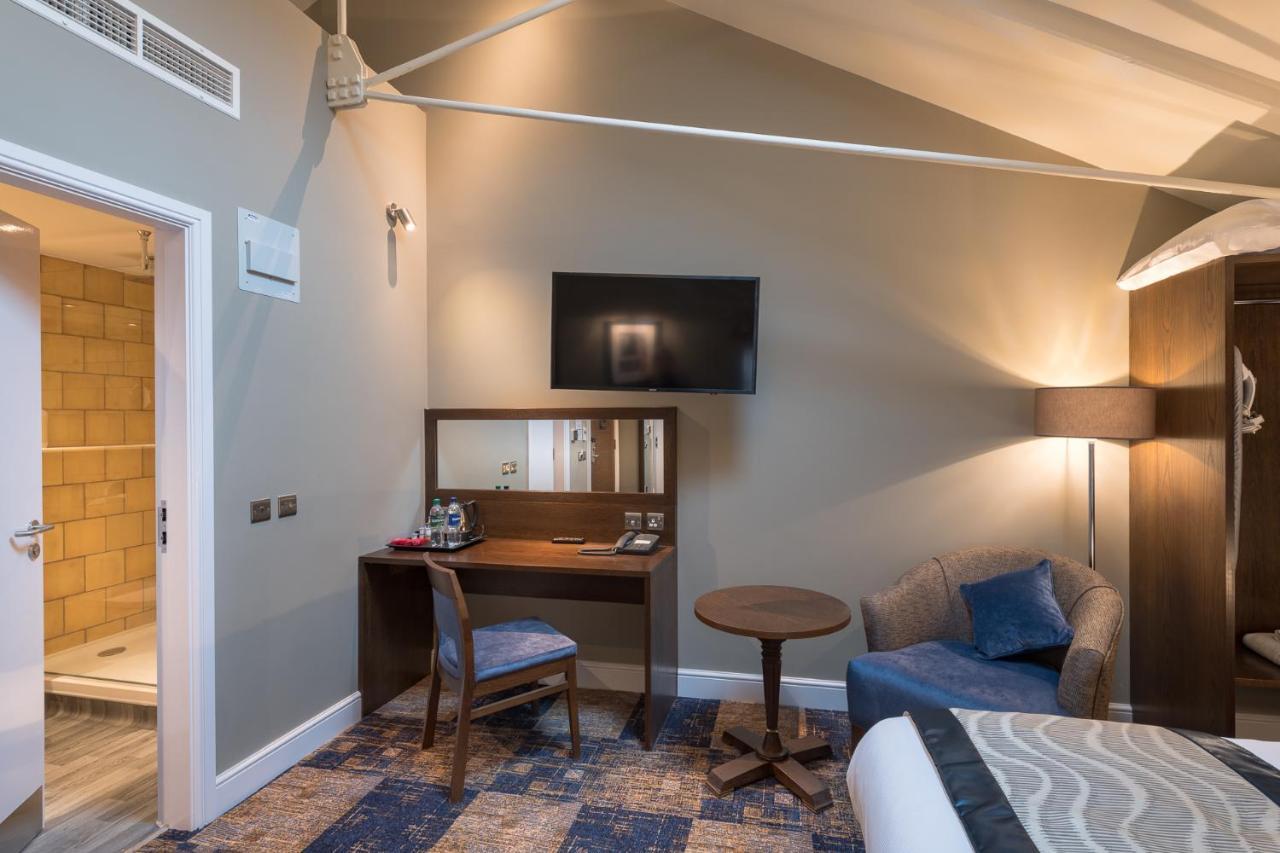 The John Russell Fox Wetherspoon Hotel Andover Ngoại thất bức ảnh