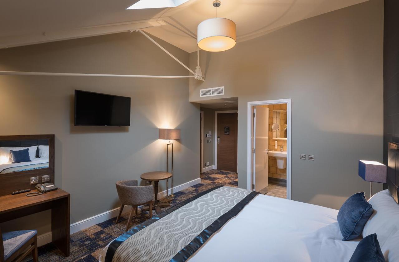 The John Russell Fox Wetherspoon Hotel Andover Ngoại thất bức ảnh