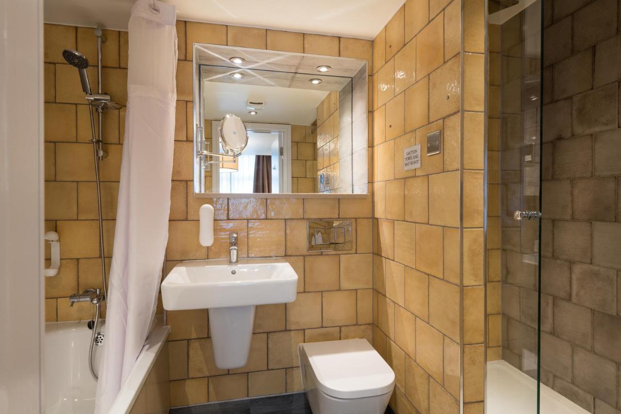 The John Russell Fox Wetherspoon Hotel Andover Ngoại thất bức ảnh