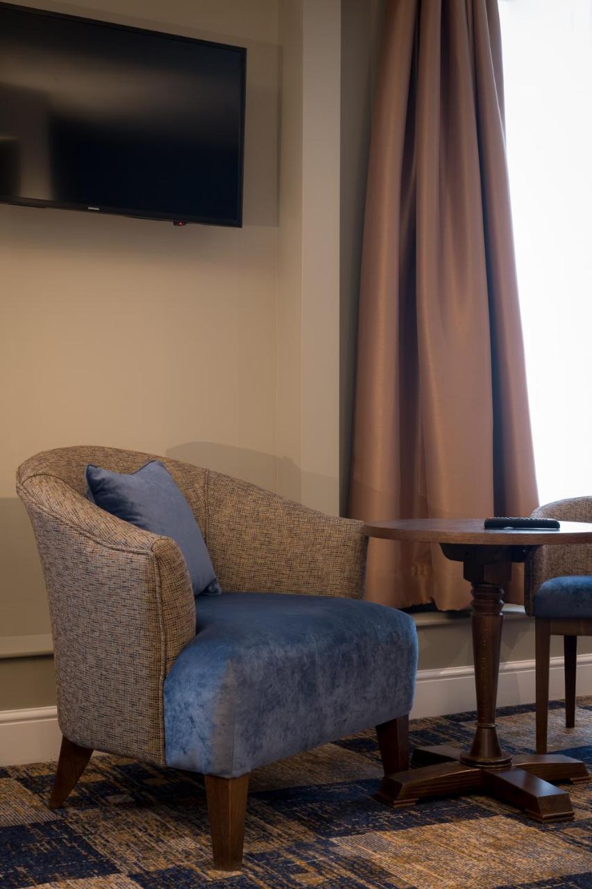 The John Russell Fox Wetherspoon Hotel Andover Ngoại thất bức ảnh